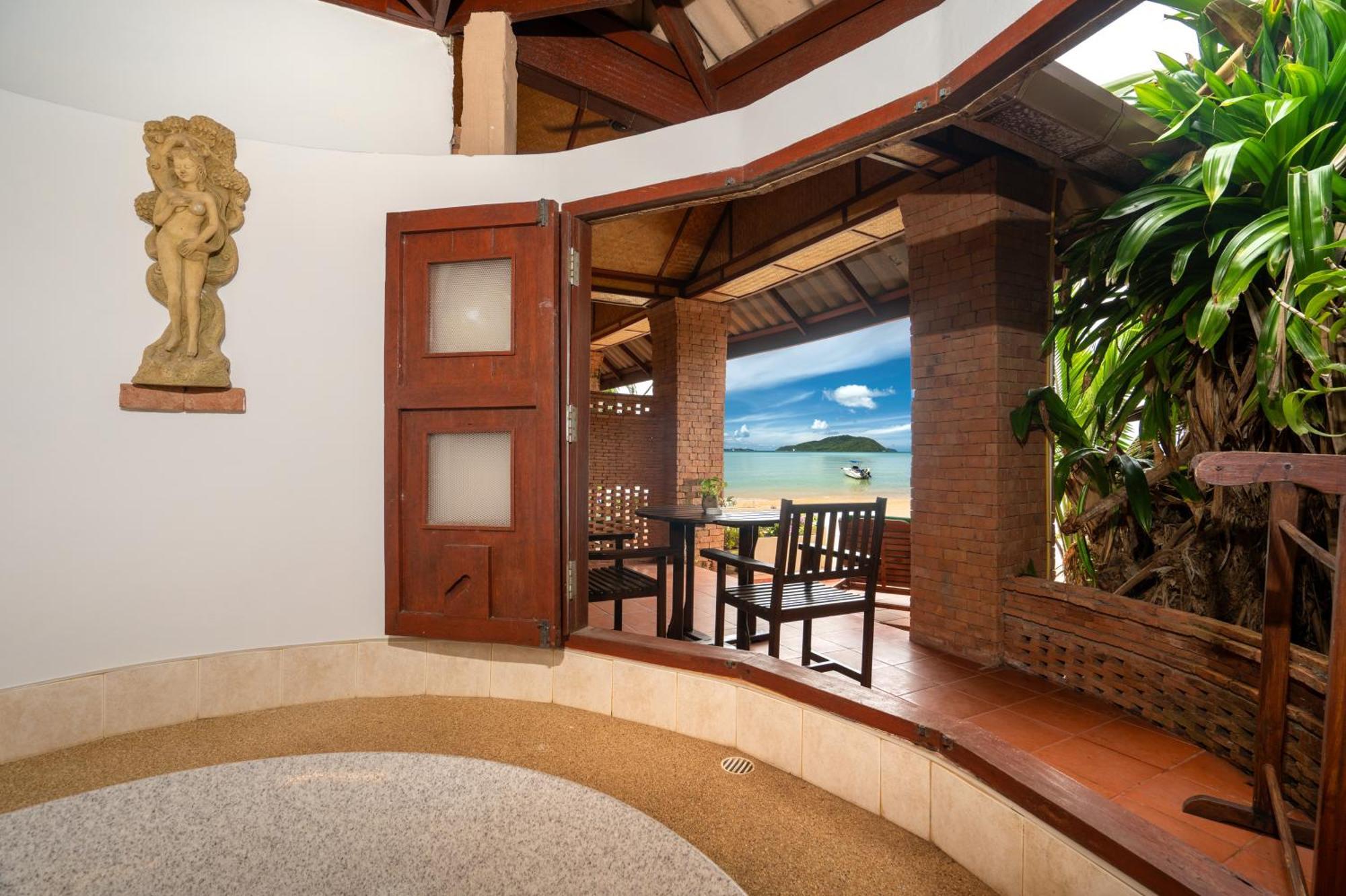 Friendship Beach Resort & Atmanjai Wellness Centre Rawai Exterior foto